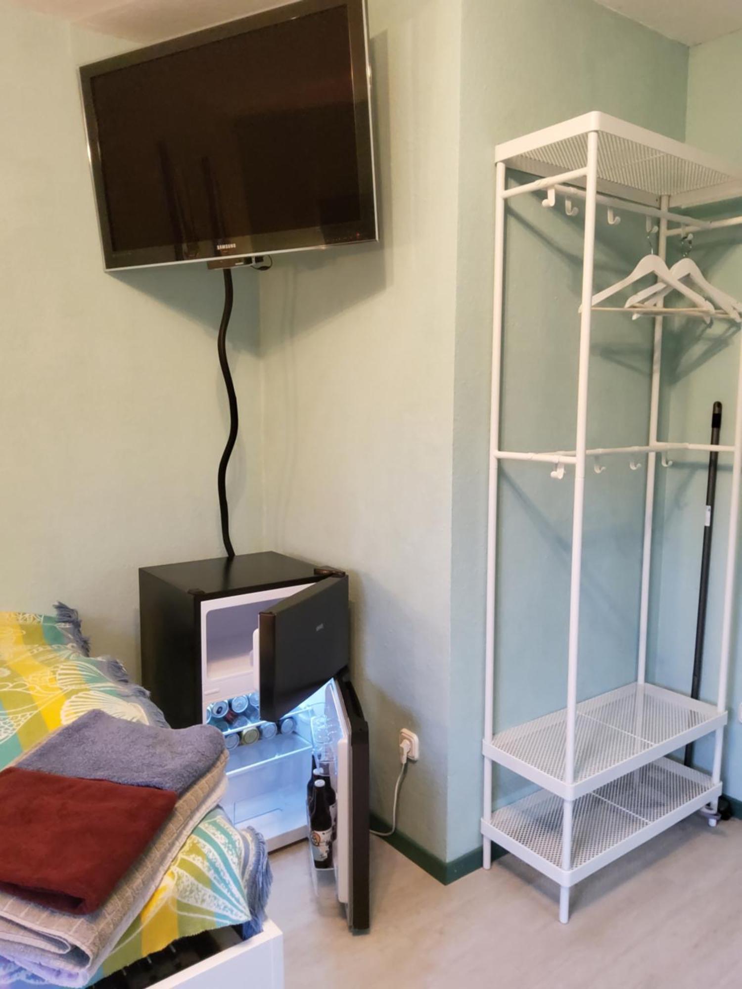 Studio-Apartment Mit Kleinem Gartenanteil Burg auf Fehmarn Esterno foto